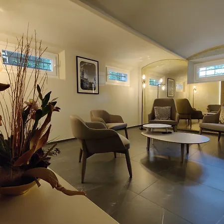 La Bella Centro ゲストハウス モデナ