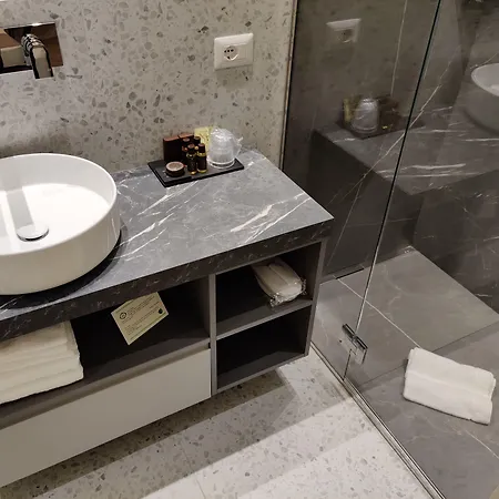 ゲストハウス La Bella Centro 3*